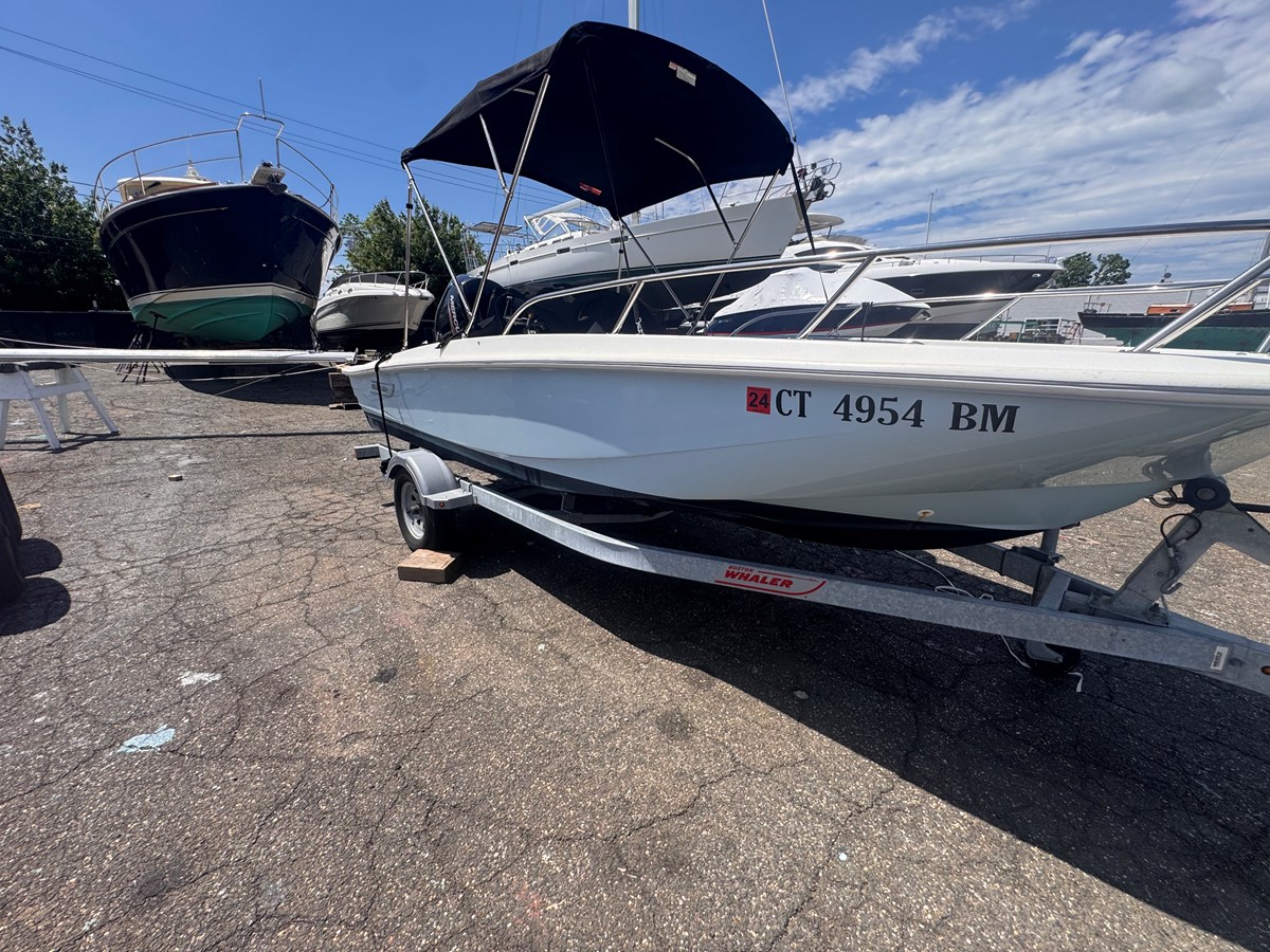 Boston Whaler 16 SUPER SPORT — 2021 Boston Whaler 16 Super Sport — photo 2