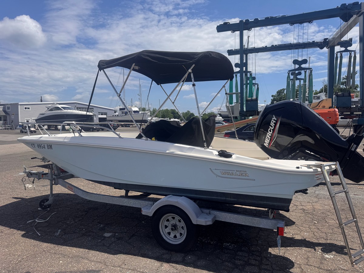 Boston Whaler 16 SUPER SPORT — 2021 Boston Whaler 16 Super Sport — photo 3
