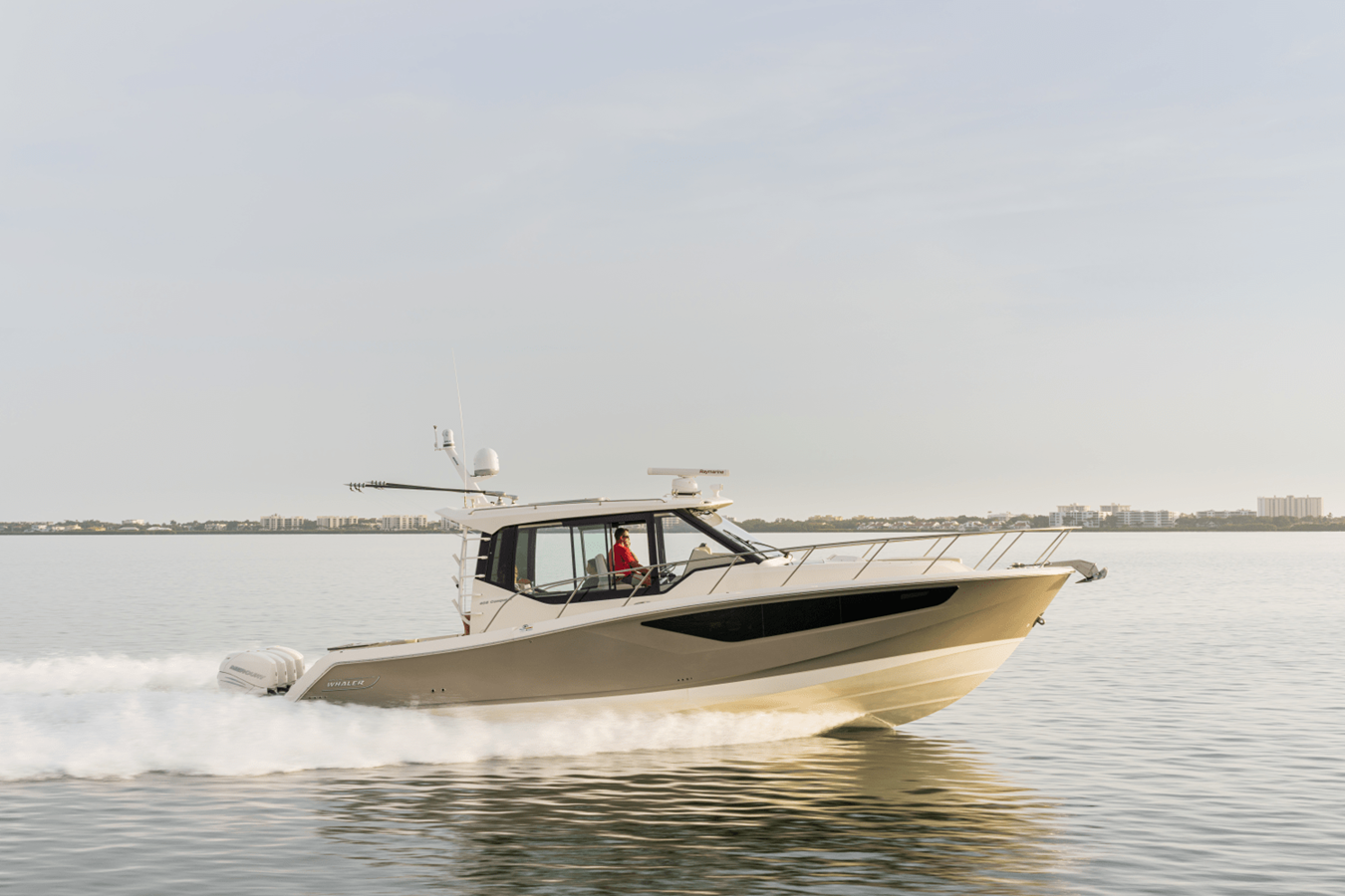 BOSTON WHALER 405 CONQUEST, photo 6