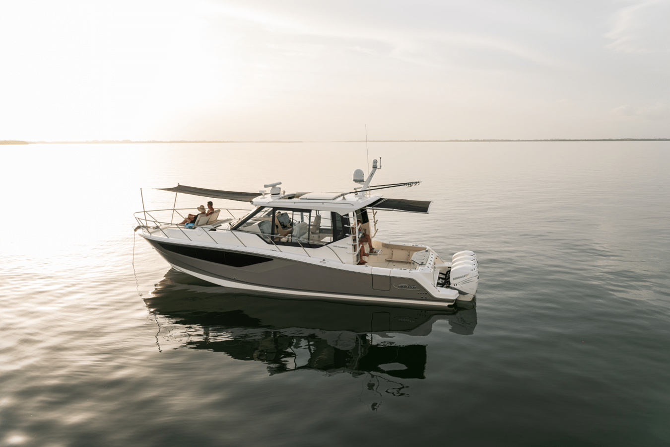 BOSTON WHALER 405 CONQUEST, photo 19