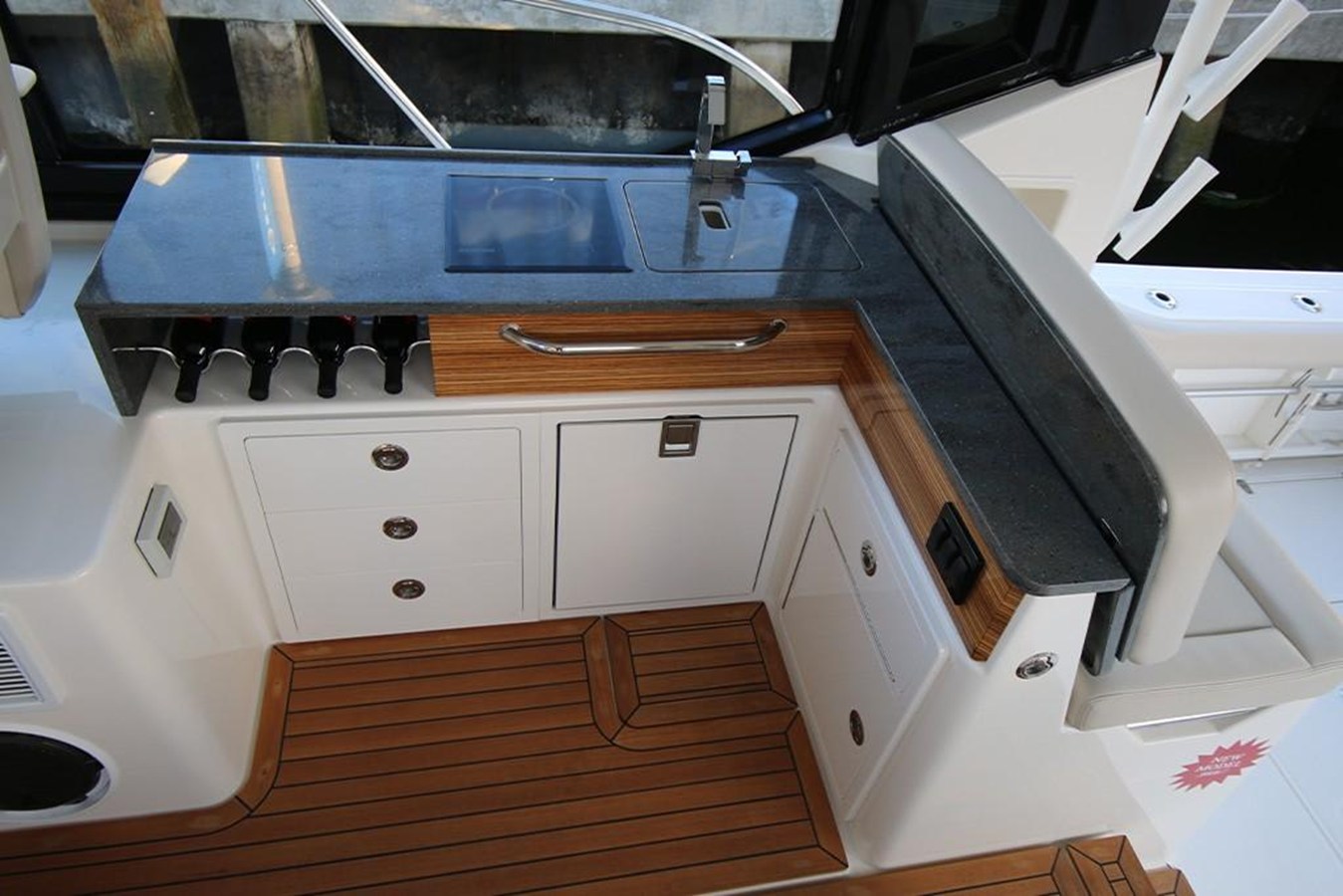 BOSTON WHALER 405 CONQUEST, photo 63