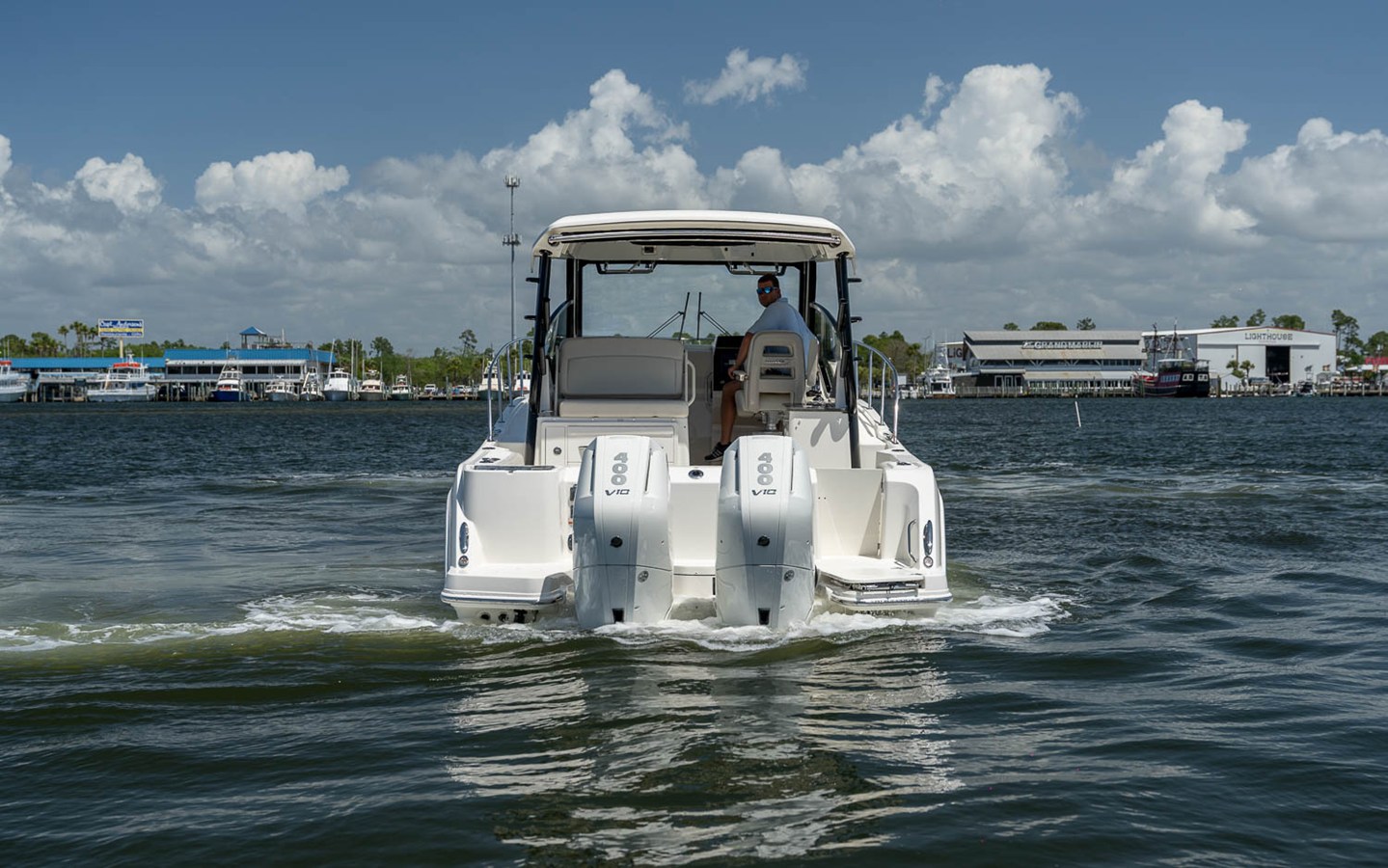 Boston Whaler 325 Conquest — 2026 Boston Whaler 325 Conquest — photo 4