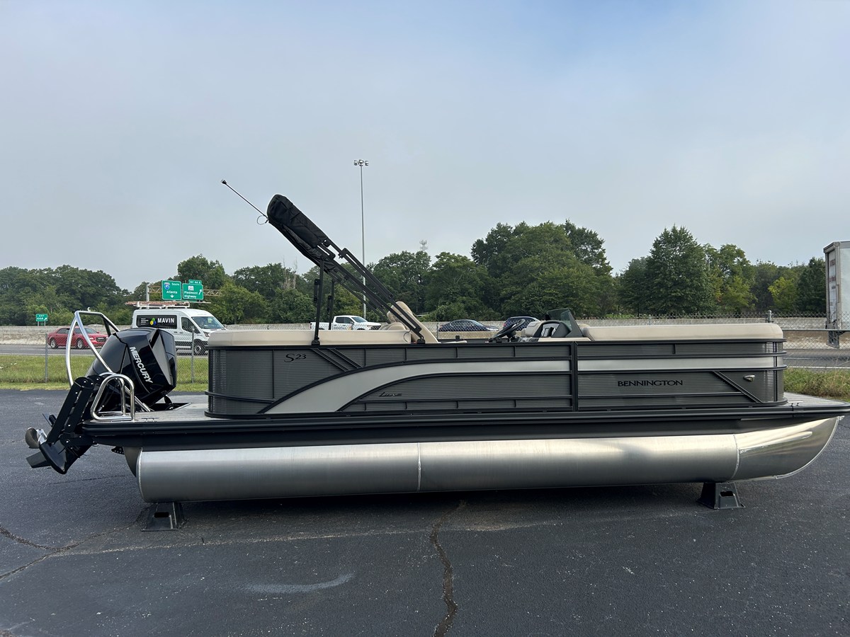 BENNINGTON 23SSR LUXE, photo 5