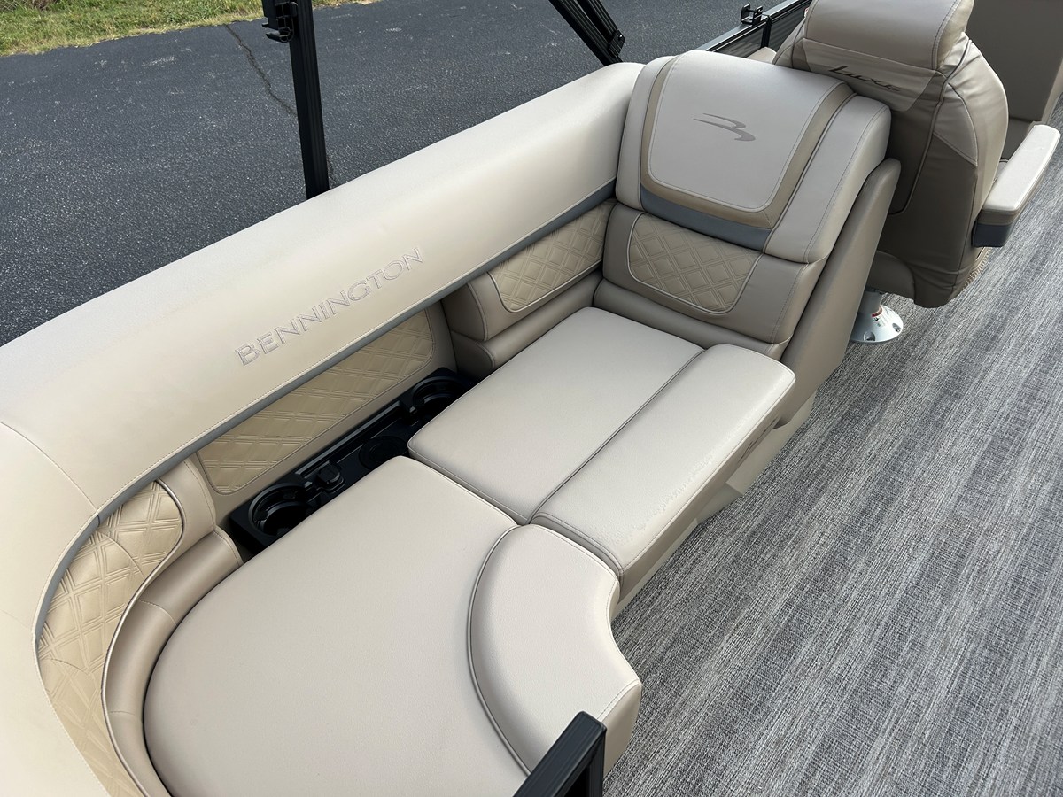 BENNINGTON 23SSR LUXE, photo 11