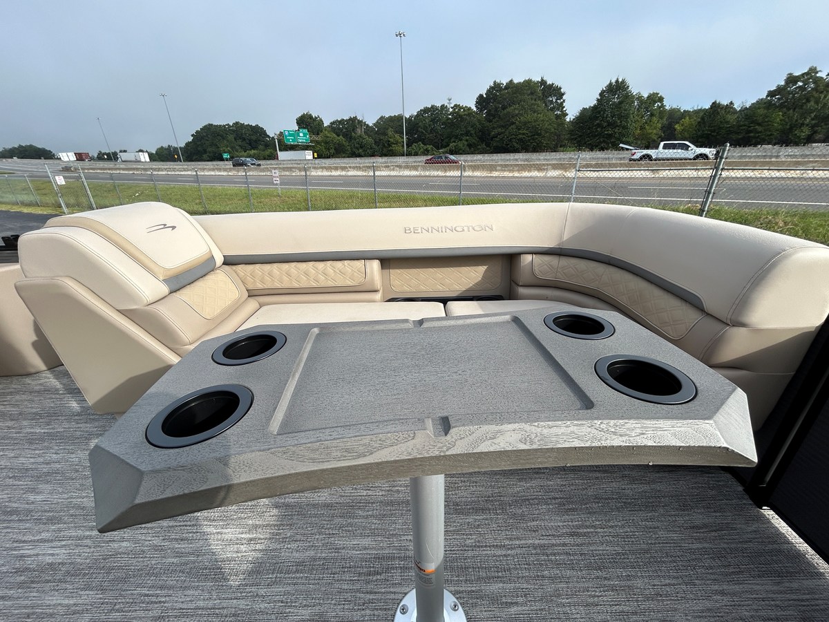 BENNINGTON 23SSR LUXE, photo 28