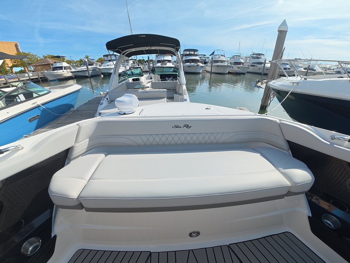 SEA RAY SLX 360 OUTBOARD, photo 32