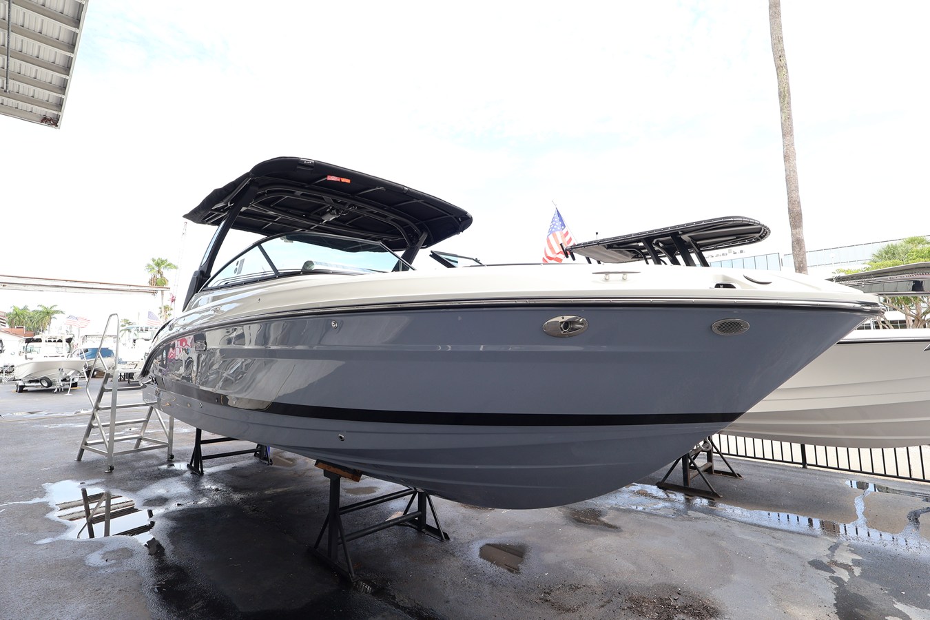 Sea Ray SLX 280 Outboard — 2027 Sea Ray SLX 280 Outboard — photo 2
