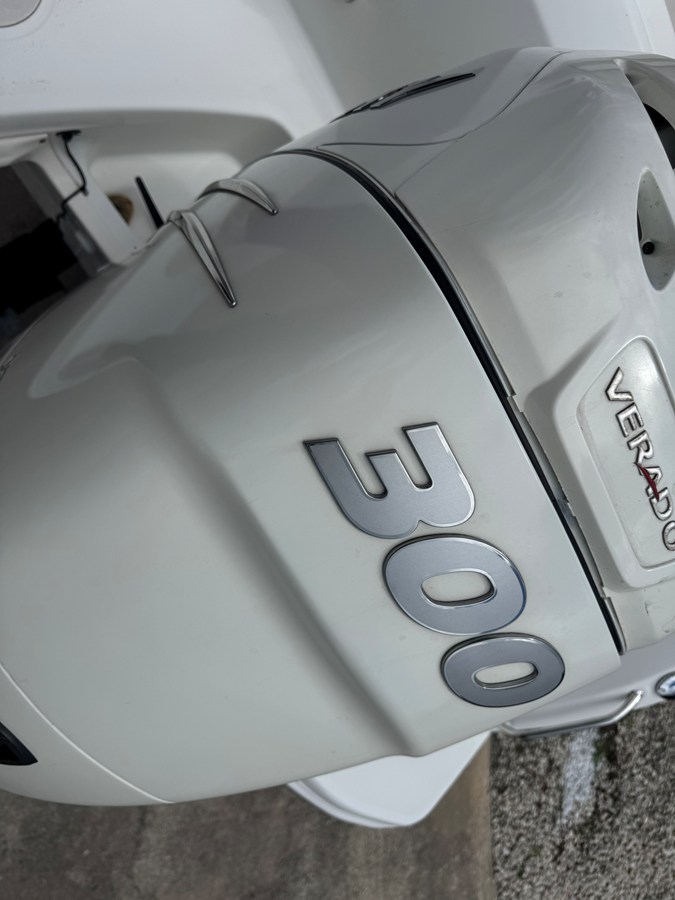 Boston Whaler 230 VANTAGE — 2017 Boston Whaler 230 Vantage — photo 5