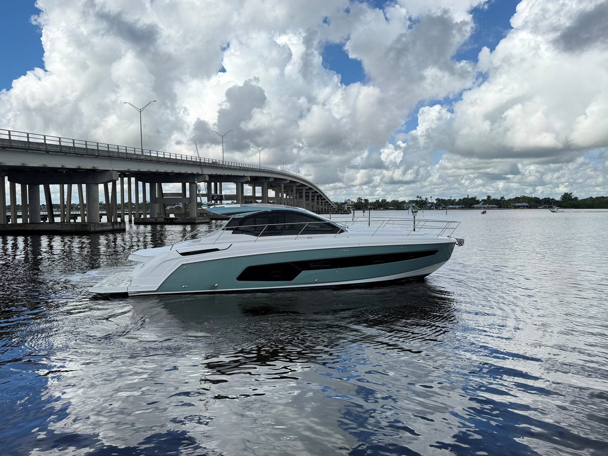AZIMUT A45, photo 3