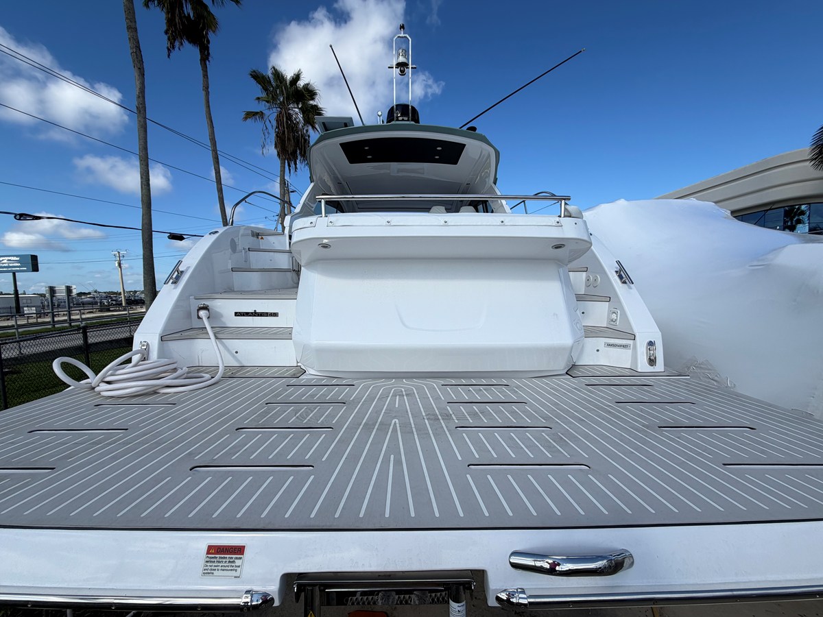 AZIMUT A45, photo 11