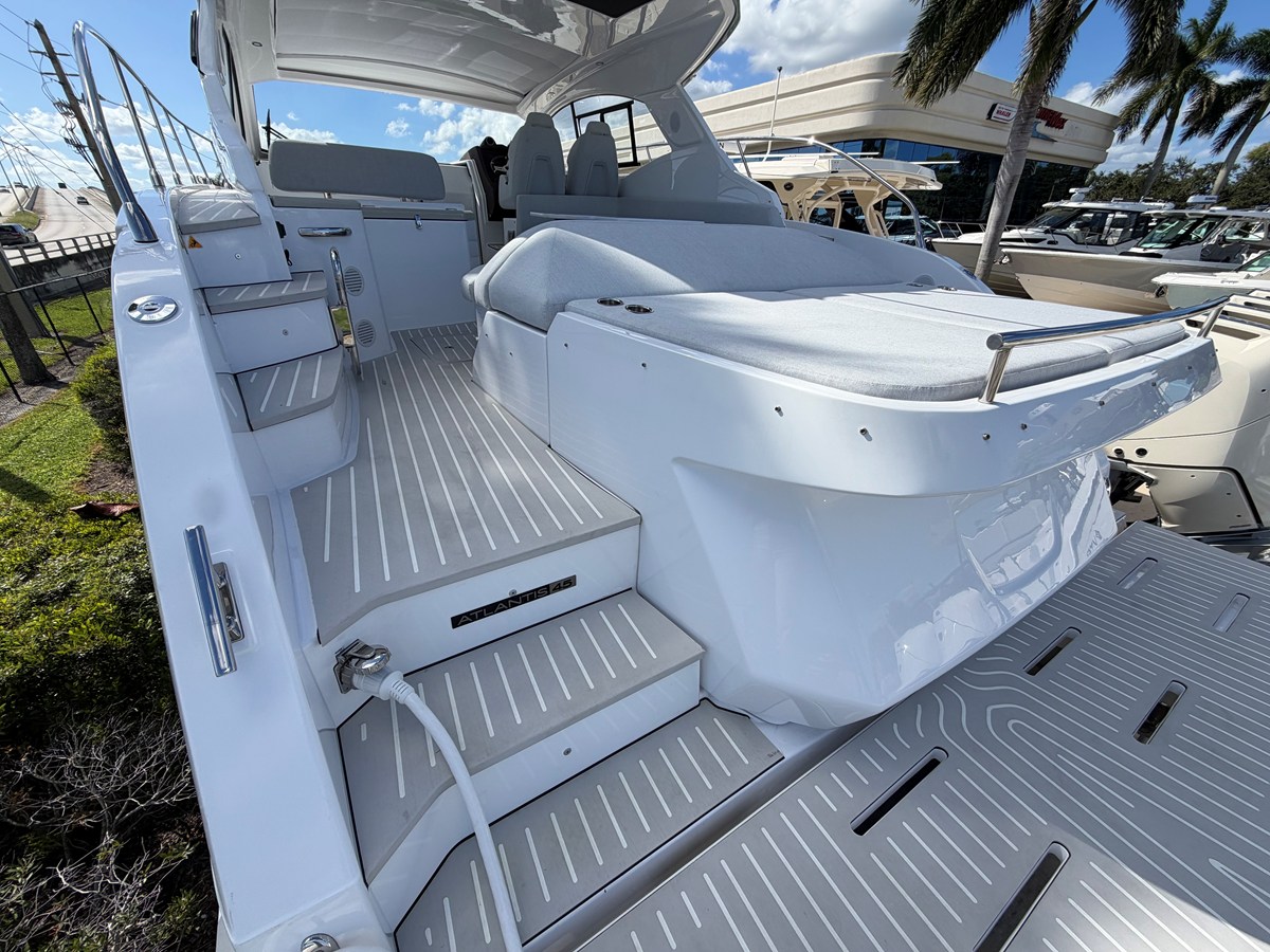AZIMUT A45, photo 15