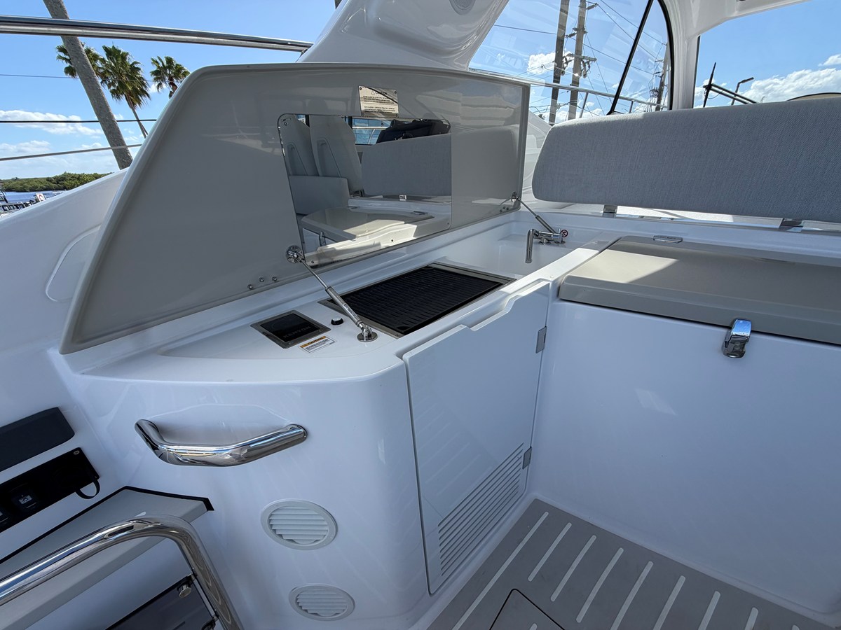 AZIMUT A45, photo 30