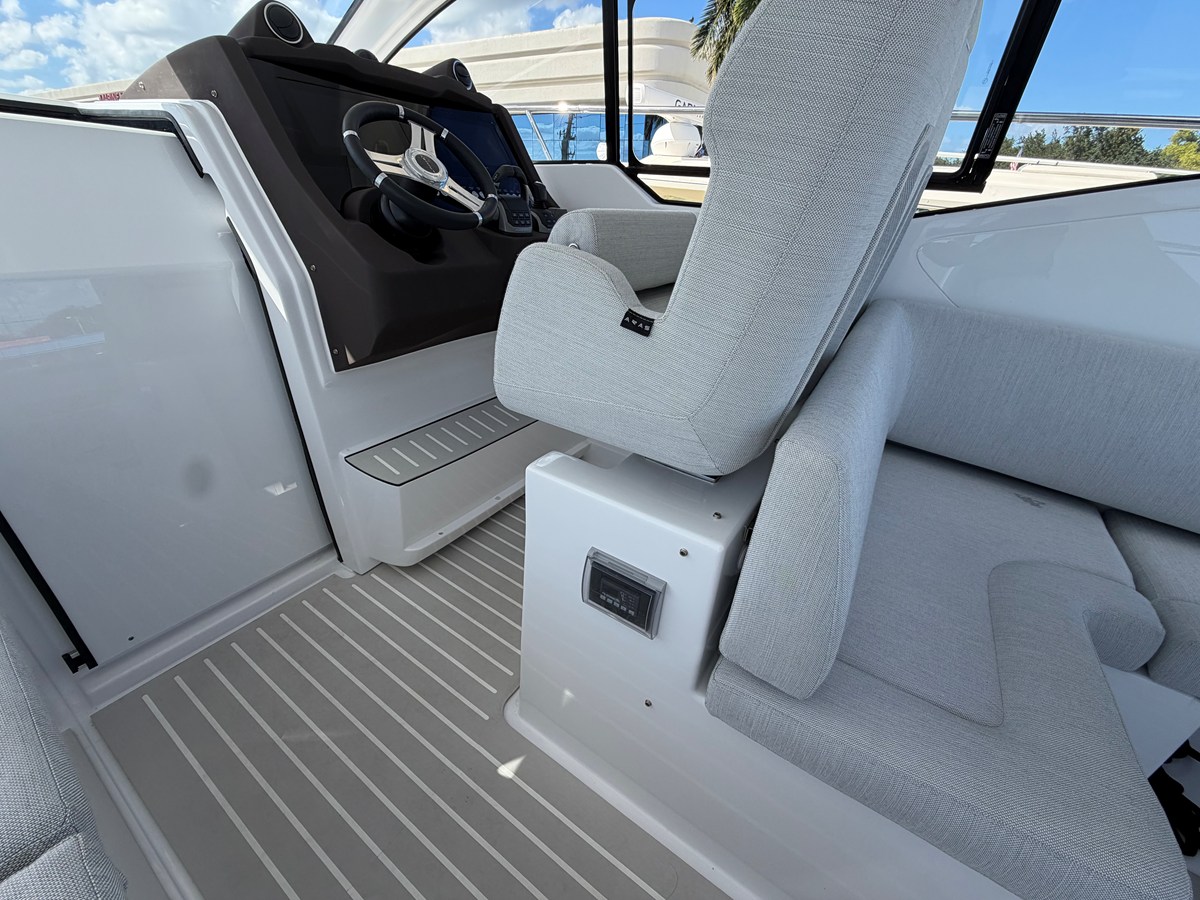 AZIMUT A45, photo 37