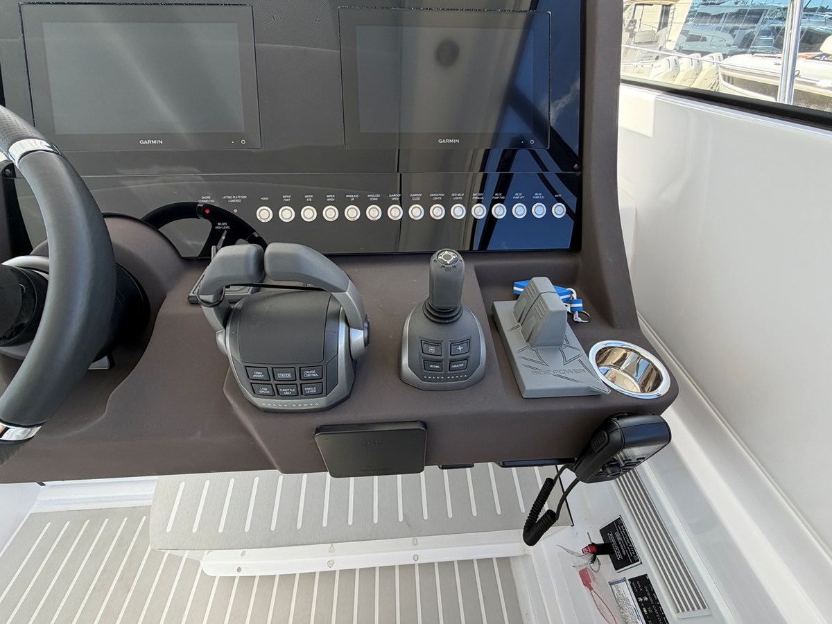 AZIMUT A45, photo 44