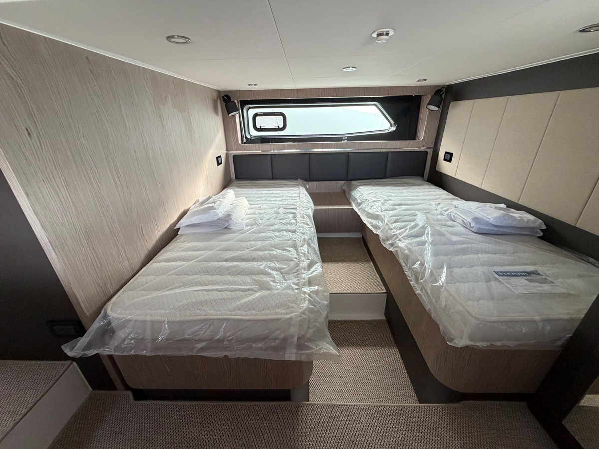 AZIMUT A45, photo 59