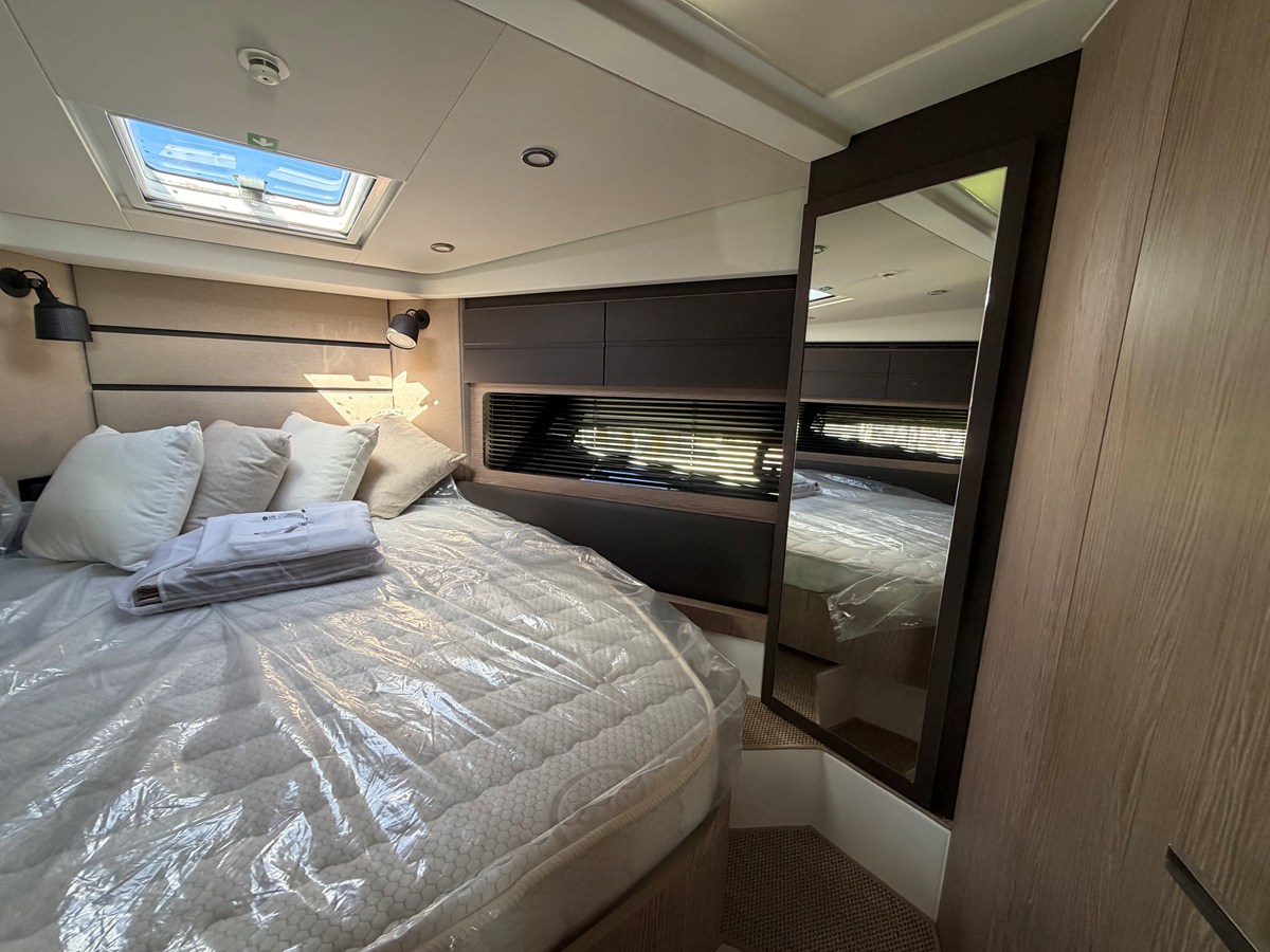 AZIMUT A45, photo 68