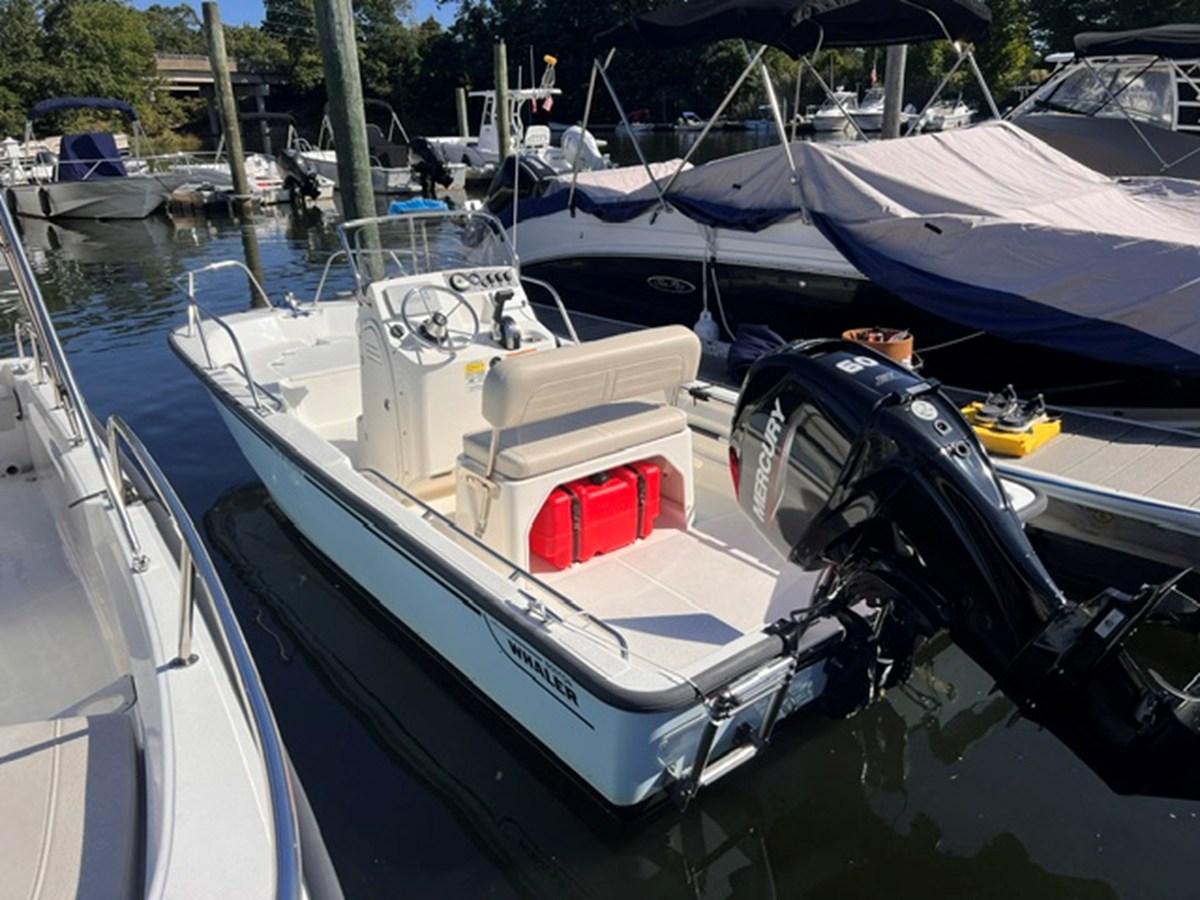 Boston Whaler 150 MONTAUK — 2023 Boston Whaler 150 Montauk — photo 3