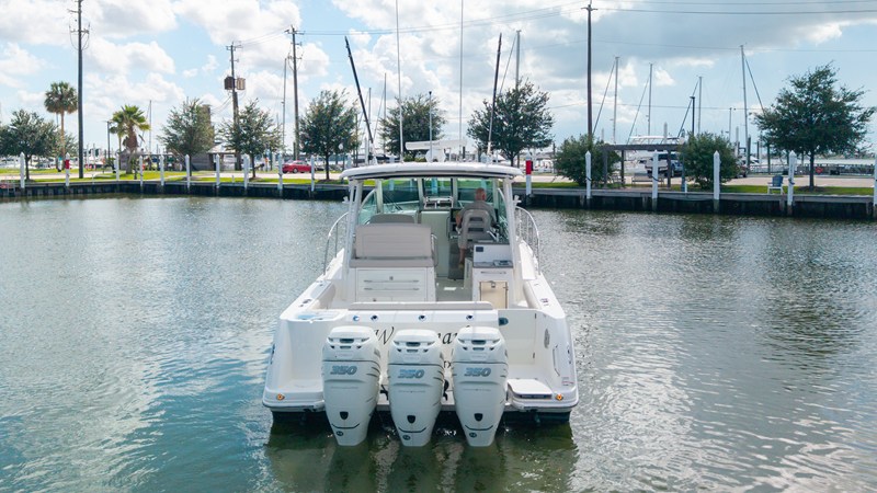 2017 Boston Whaler 345 CONQUEST 2