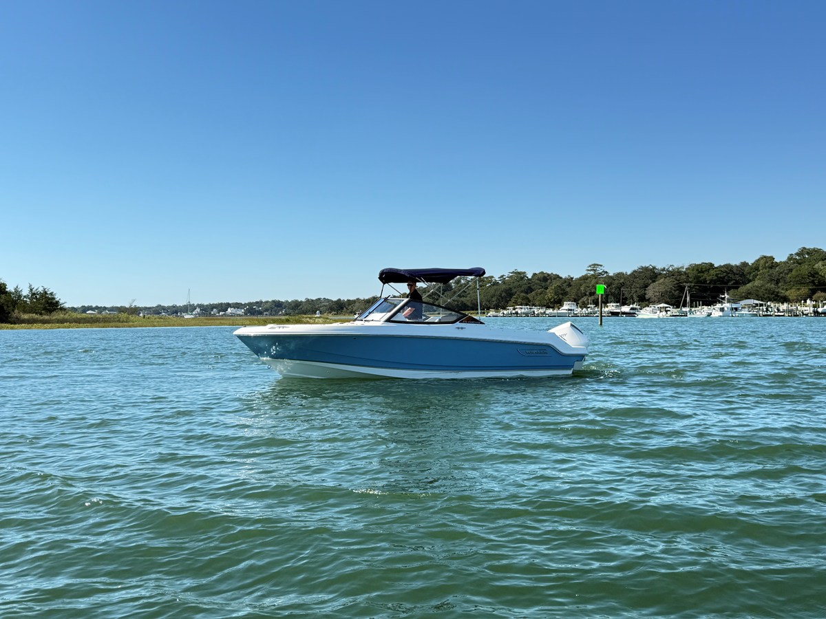 BOSTON WHALER 210 VANTAGE, photo 6