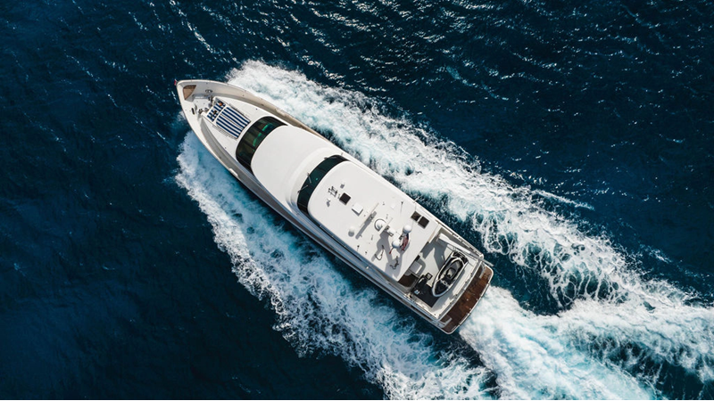 2007 HORIZON YACHTS Enclosed Flybridge