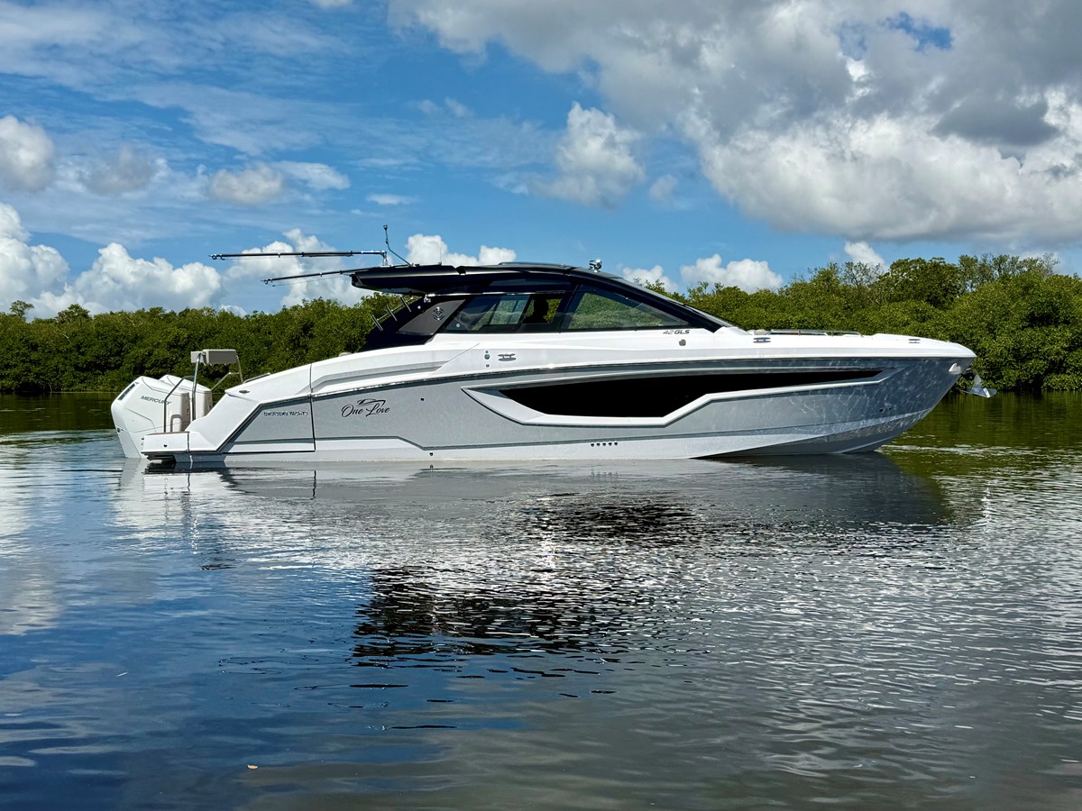 Cruisers Yachts 42 GLS OB — 2024 Cruisers Yachts 42 GLS OB — photo 4