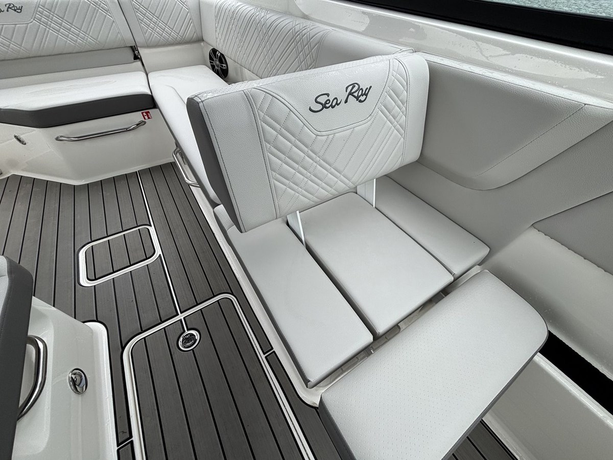SEA RAY SDX 270, photo 18