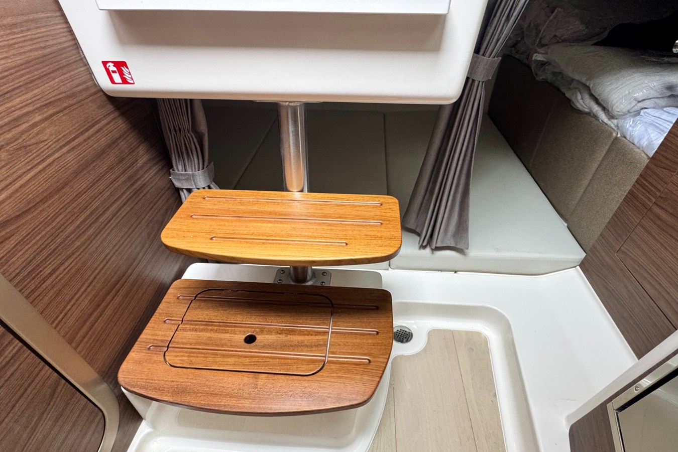 BOSTON WHALER 325 CONQUEST, photo 34