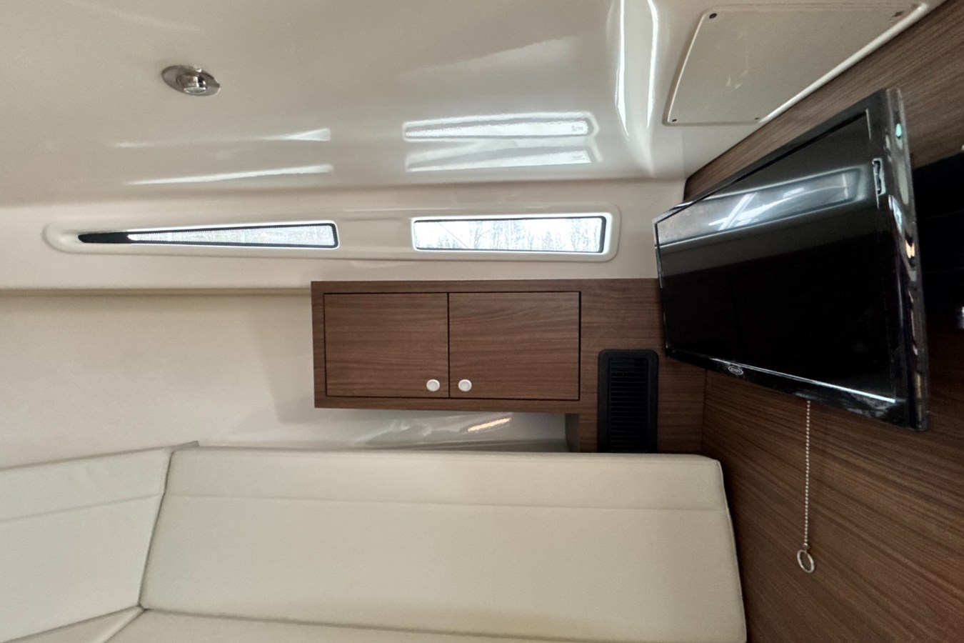BOSTON WHALER 325 CONQUEST, photo 40