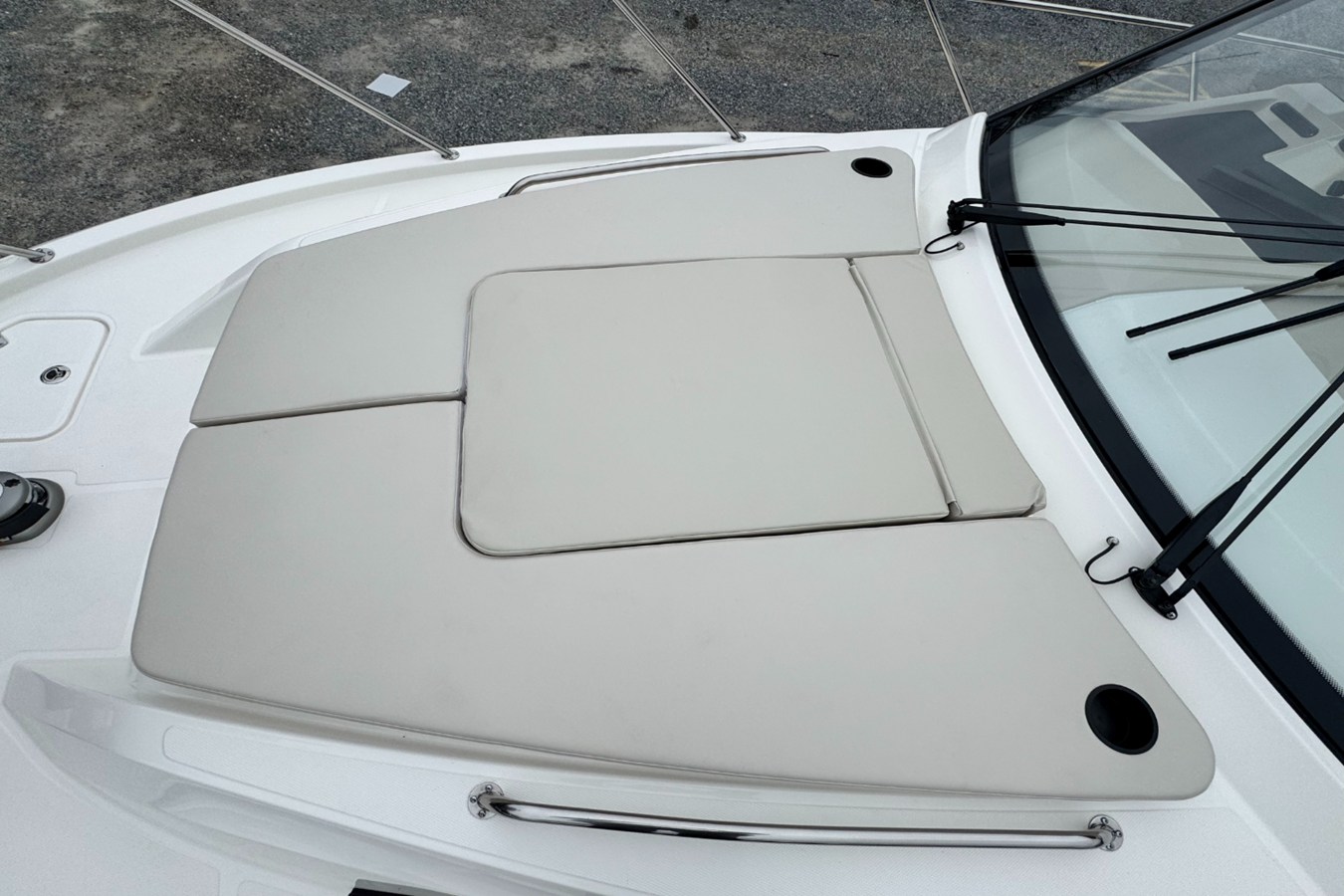 BOSTON WHALER 325 CONQUEST, photo 47