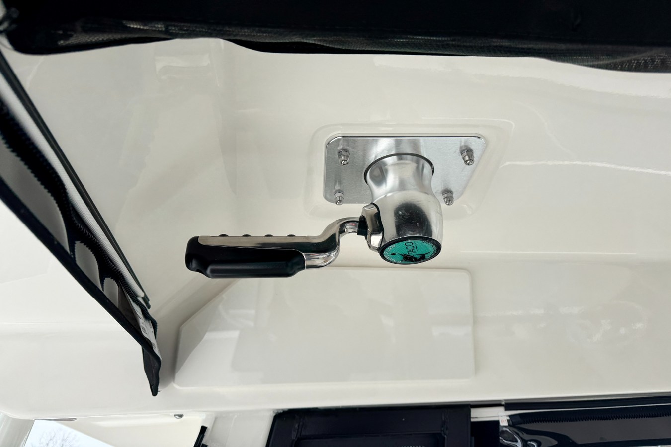 BOSTON WHALER 325 CONQUEST, photo 56