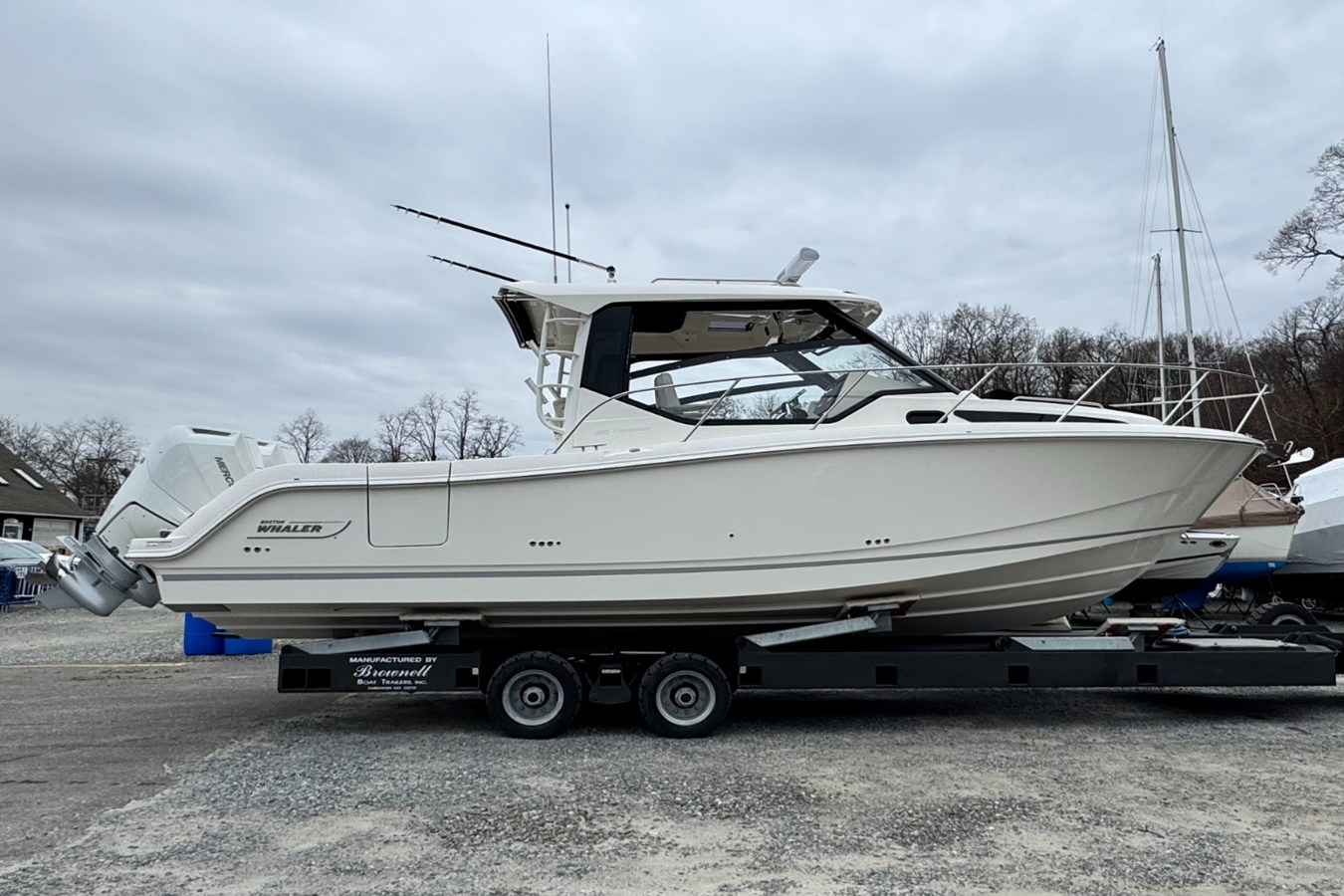 BOSTON WHALER 325 CONQUEST, photo 60