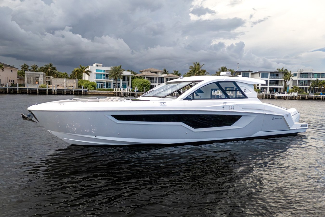 Cruisers Yachts 50 GLS OB — 2026 Cruisers Yachts 50 GLS OB