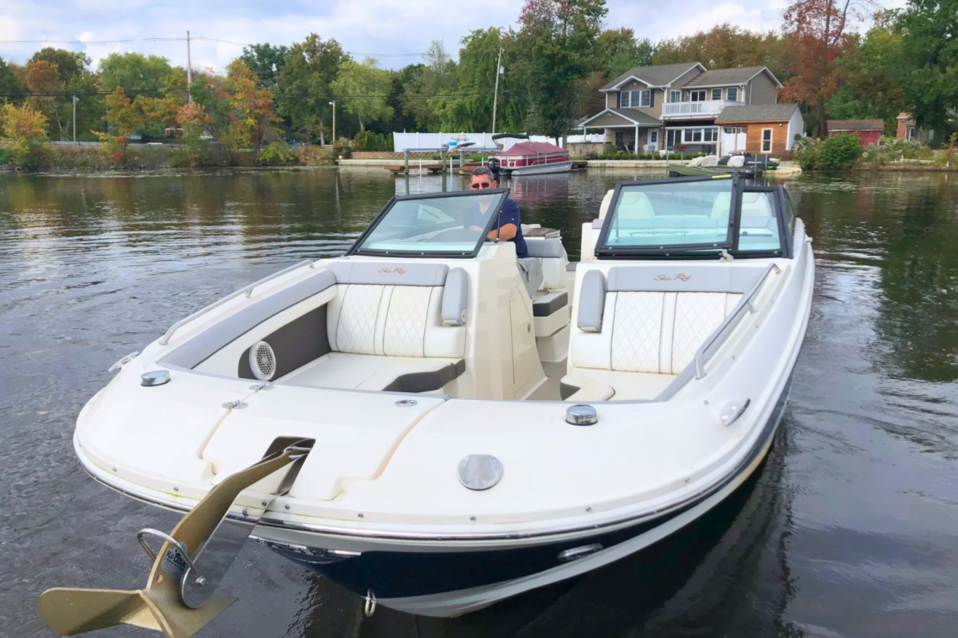 Sea Ray 290 SUNDECK — 2016 Sea Ray 290 Sundeck — photo 4