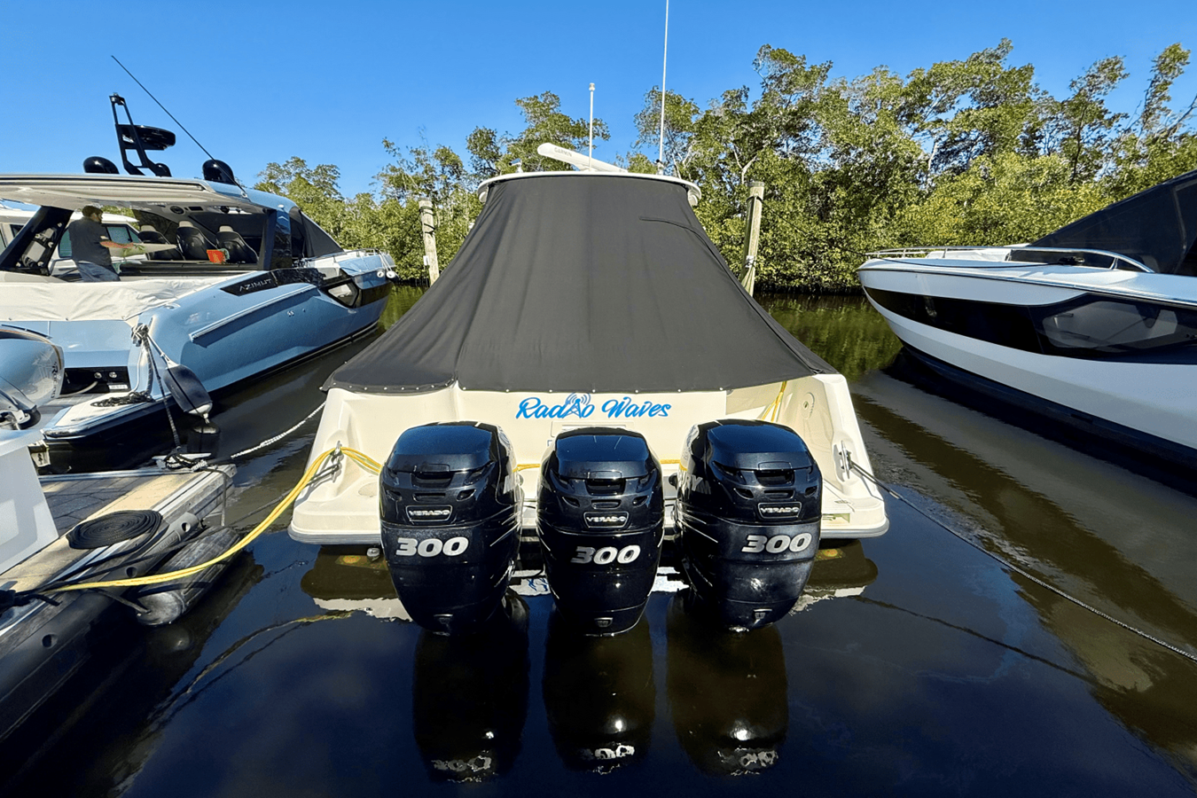 Boston Whaler 345 CONQUEST — 2013 Boston Whaler 345 Conquest — photo 5