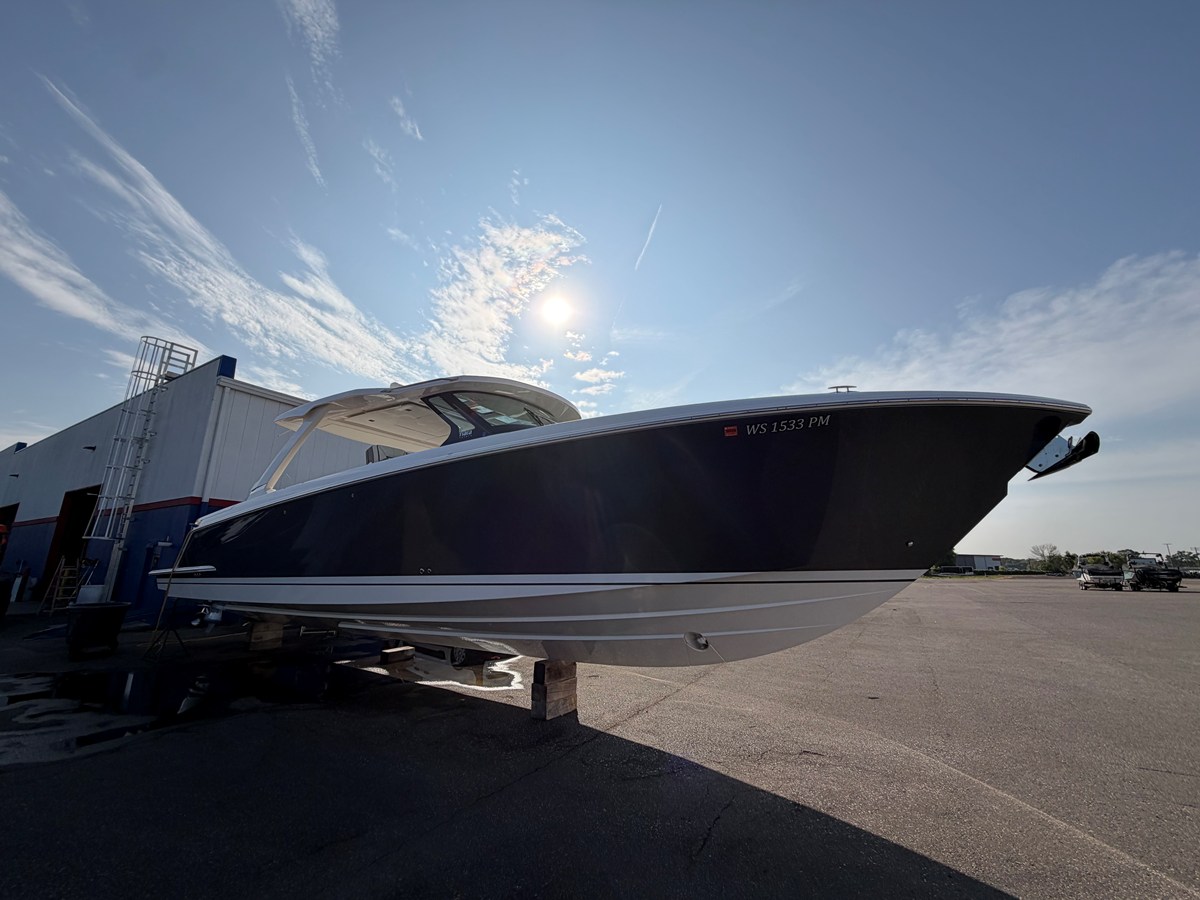 Tiara Yachts 43 LS — 2022 Tiara Yachts 43 LS — fotoğraf 3
