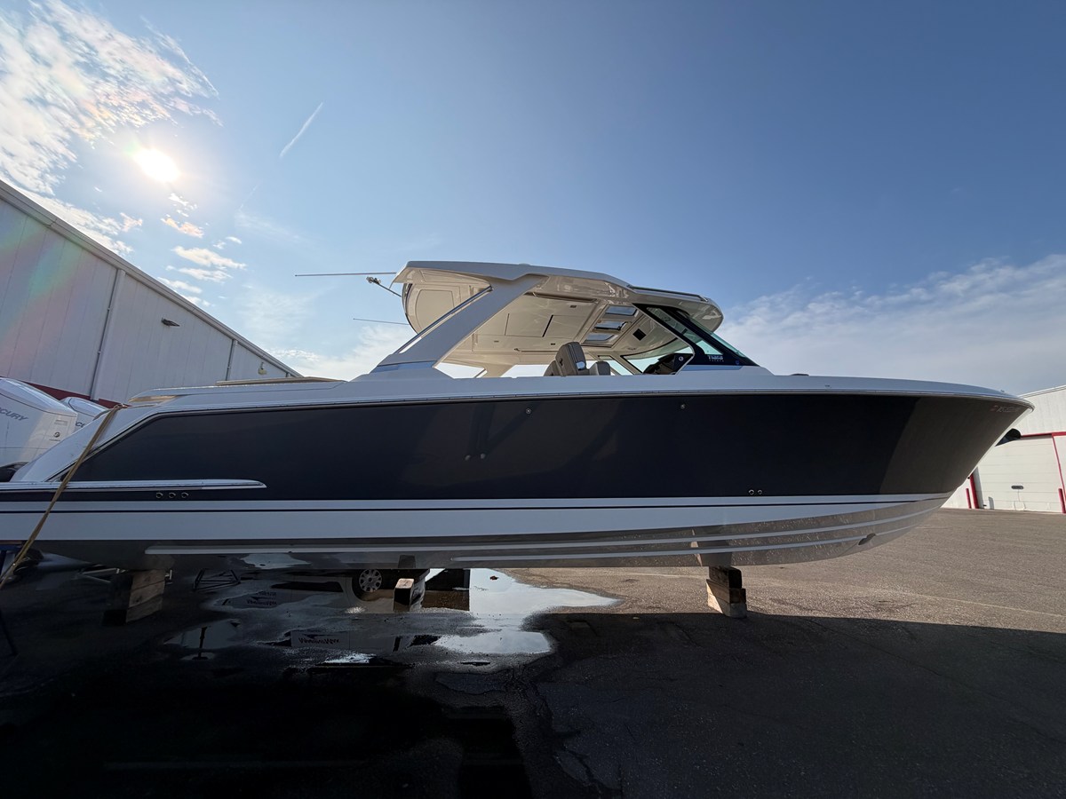 Tiara Yachts 43 LS — 2022 Tiara Yachts 43 LS — fotoğraf 4