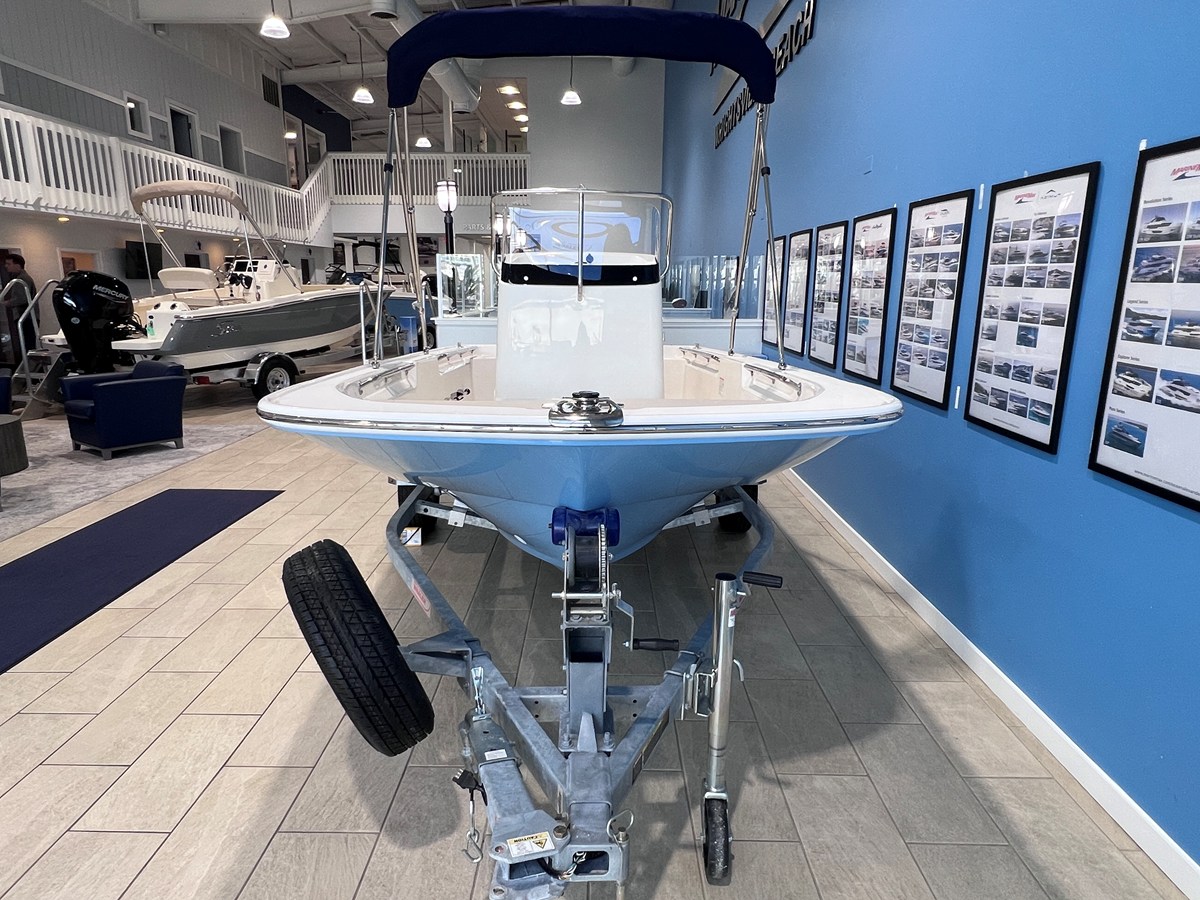 Boston Whaler 150 Montauk — 2027 Boston Whaler 150 Montauk — photo 4