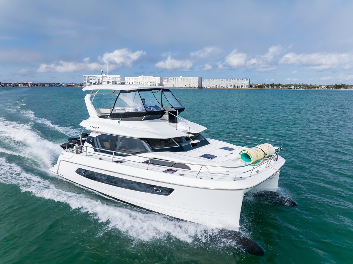 Aquila 44 YACHT — 2023 Aquila 44 Yacht