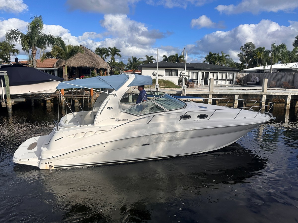 Sea Ray 320 Sundancer — 2006 Sea Ray 320 Sundancer — photo 2