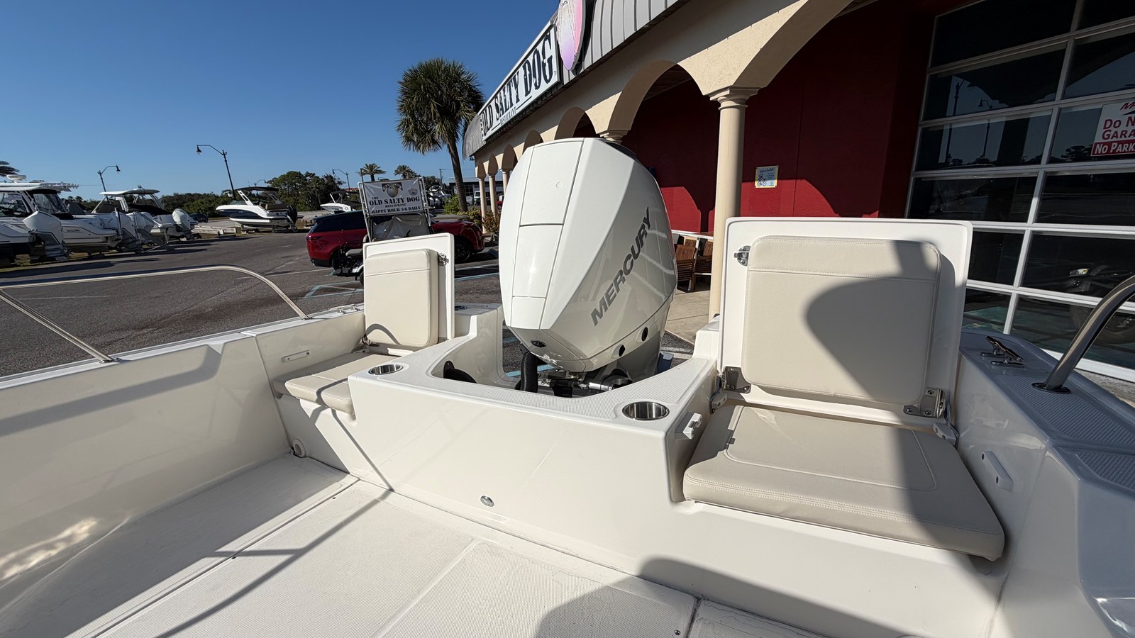 Boston Whaler 210 Montauk — 2026 Boston Whaler 210 Montauk — photo 4