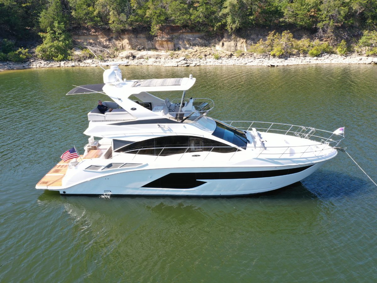 Sea Ray FLY 520 — 2018 Sea Ray FLY 520 — fotoğraf 2