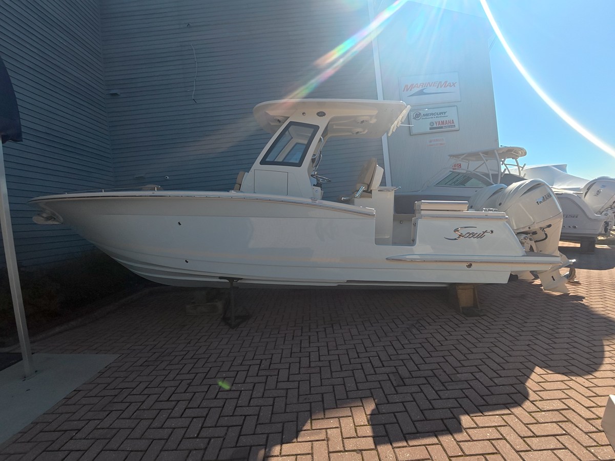 SCOUT 260 LXF, photo 2