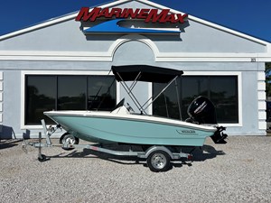 BOSTON WHALER 130 SUPER SPORT