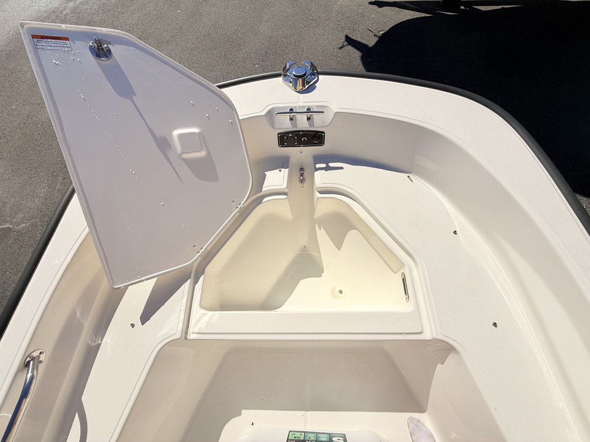 BOSTON WHALER 150 MONTAUK, photo 35