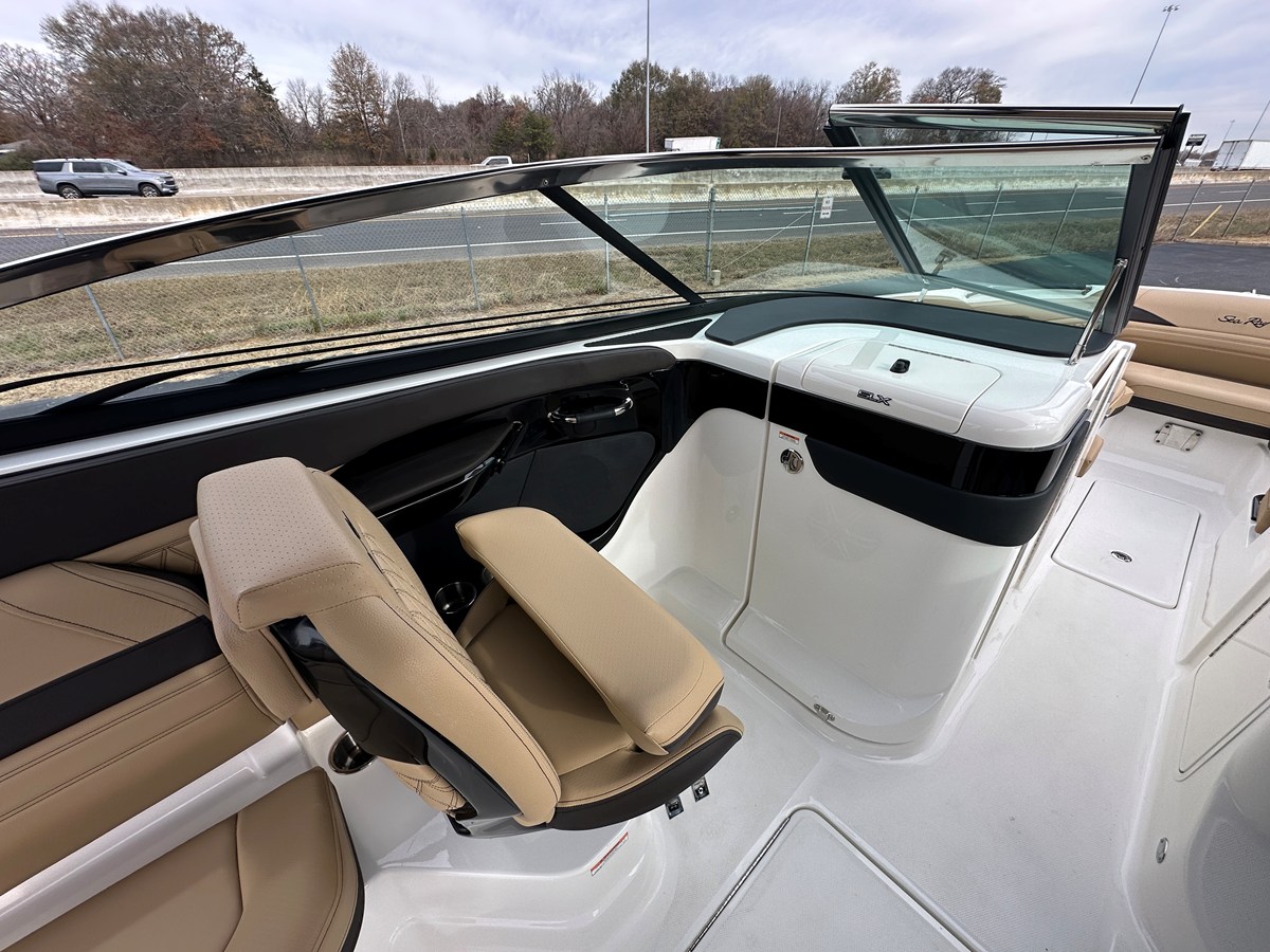 SEA RAY SLX 280, photo 14