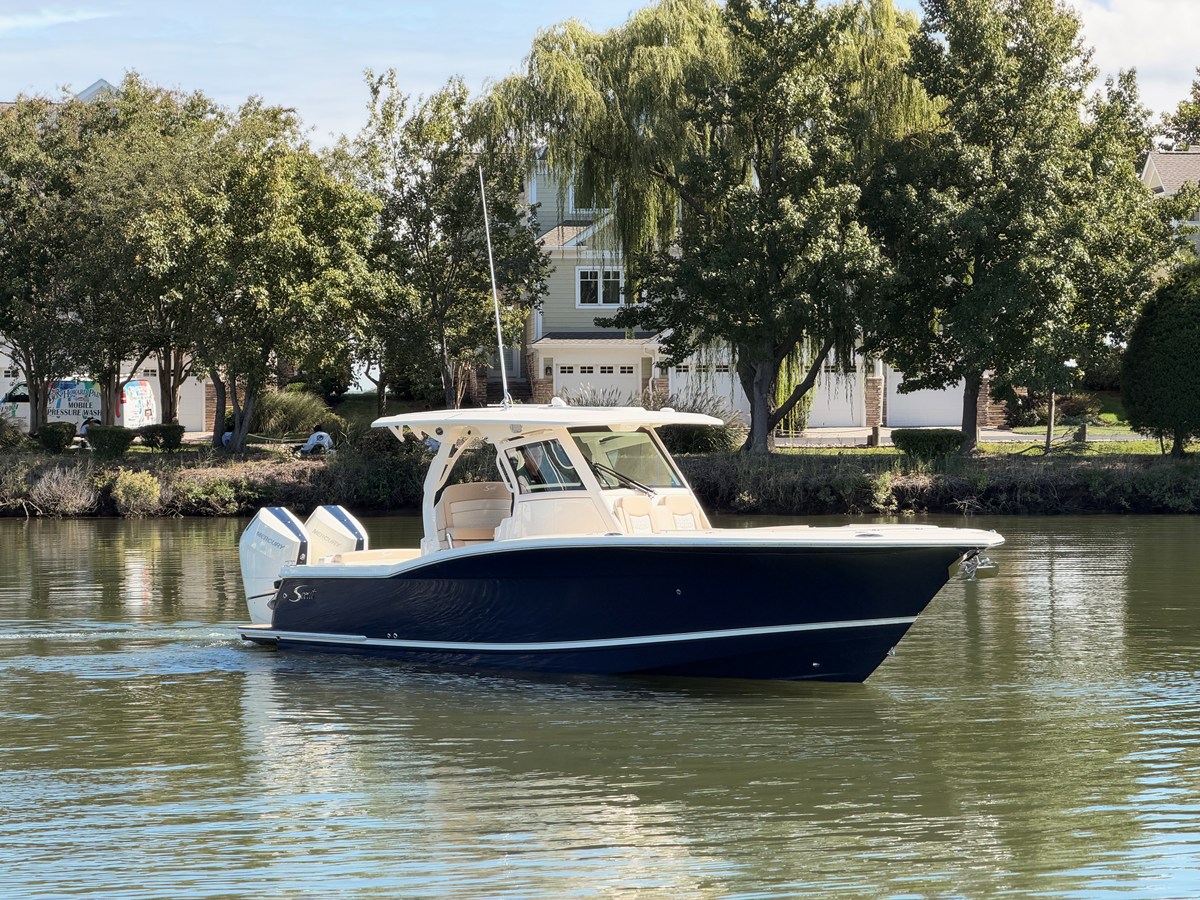 SCOUT 330 LXF, photo 2