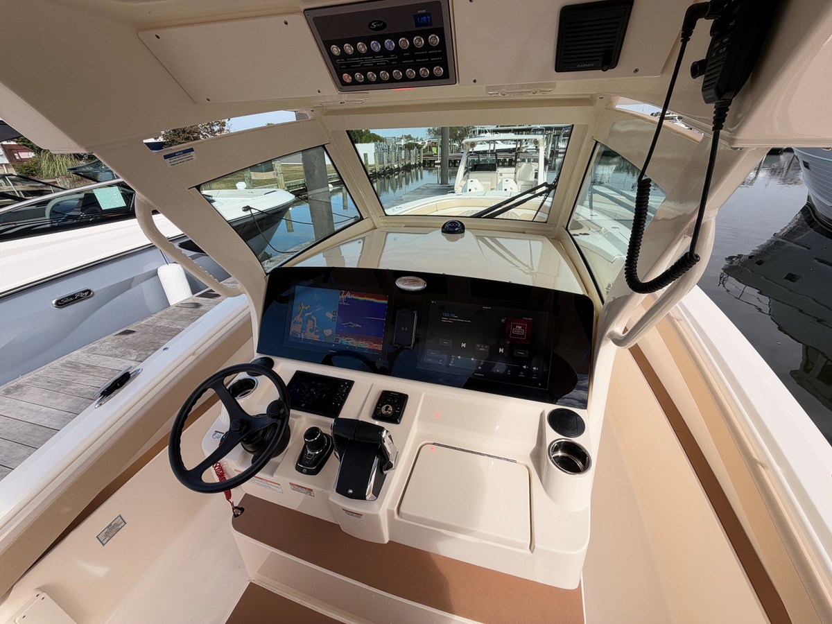 SCOUT 330 LXF, photo 31