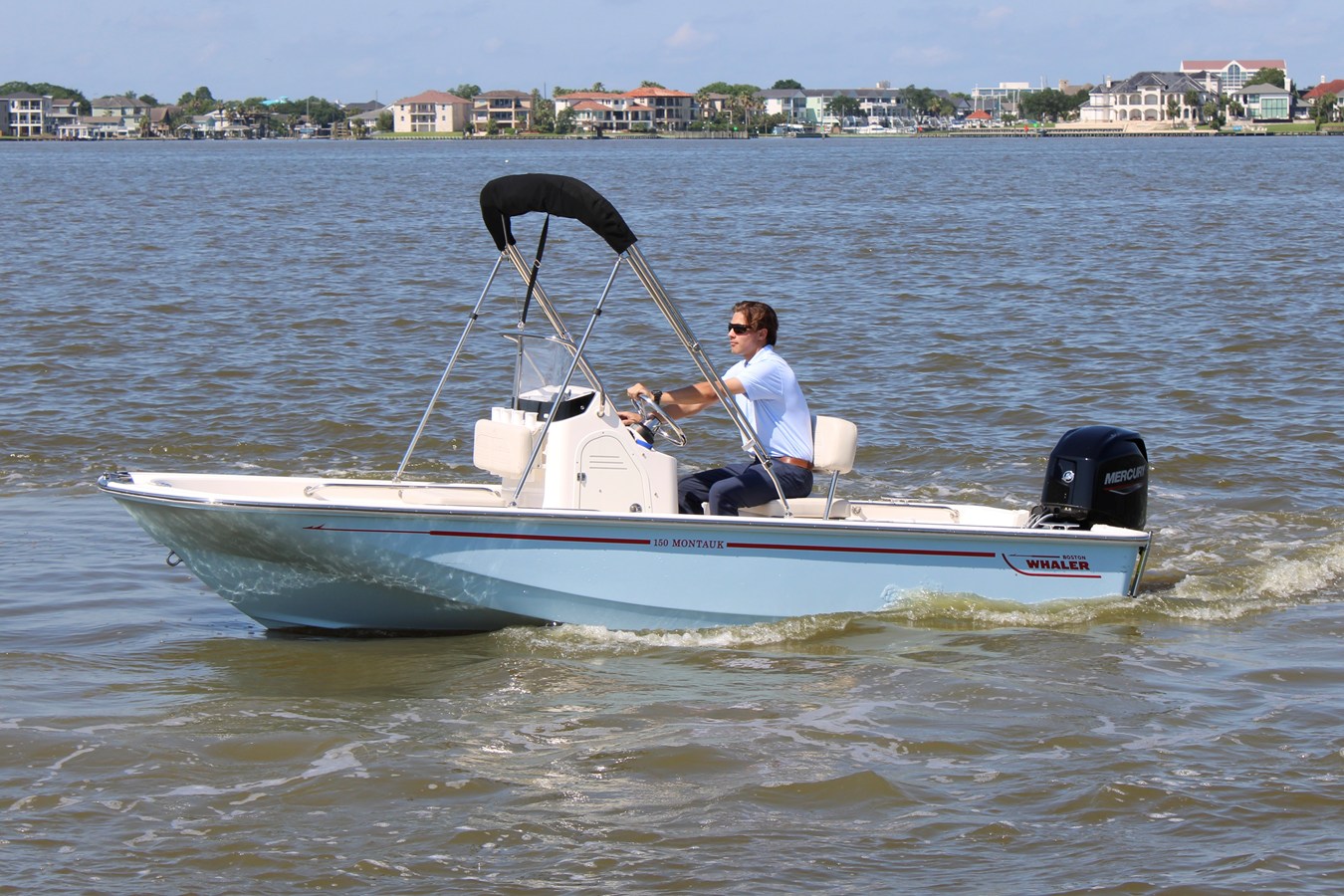 Boston Whaler 150 Montauk — 2026 Boston Whaler 150 Montauk