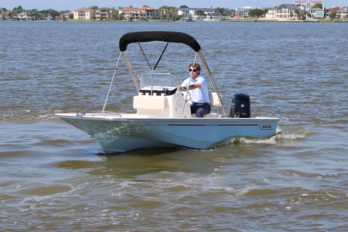 Boston Whaler 150 Montauk — 2026 Boston Whaler 150 Montauk — photo 2