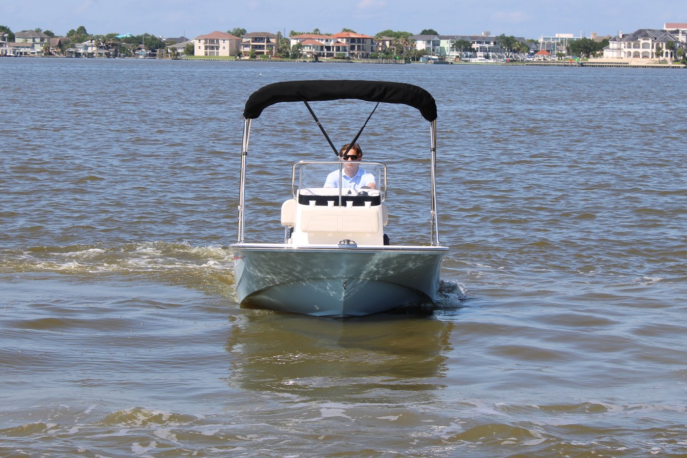 Boston Whaler 150 Montauk — 2026 Boston Whaler 150 Montauk — photo 3